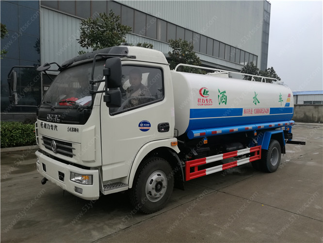東風(fēng)大多利卡|9.4噸灑水車(國六)